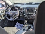 Used 2022 Chevrolet Equinox LT image 2