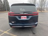 New 2025 Chrysler Pacifica Select image 5