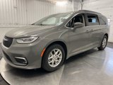 Used 2022 Chrysler Pacifica Touring-L image 2