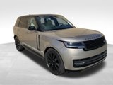 New 2025 Land Rover Range Rover SE image 3