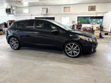 Used 2017 Kia Forte SX image 5