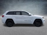 Certified 2022 Jeep Grand Cherokee Laredo X image 2