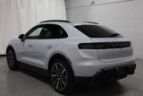 Used 2024 Porsche Macan 4 Electric image 3