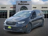 New 2025 Chrysler Pacifica Premium image 2
