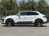 Used 2025 Porsche Macan image 2