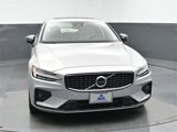 Used 2024 Volvo S60 B5 Plus image 2