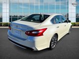 Used 2016 Nissan Altima 2.5 SL w/ 2.5 Technology Package image 3