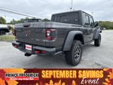 New 2025 Jeep Gladiator Rubicon image 3