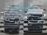 Used 2023 Chrysler Pacifica Limited image 3