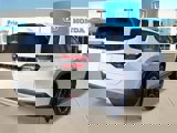 New 2025 Honda Pilot EX-L image 4