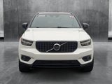 Used 2022 Volvo XC40 T5 R-Design w/ Advanced Package image 2
