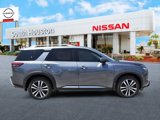 New 2025 Nissan Pathfinder Platinum image 5