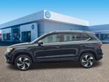 New 2025 Volkswagen Taos SE image 4