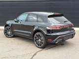 Used 2025 Porsche Macan image 5