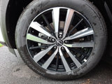 New 2025 Nissan Pathfinder Platinum image 4
