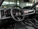 Certified 2025 Porsche Cayenne image 4