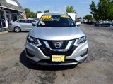 Used 2017 Nissan Rogue SV image 4