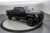 Used 2024 GMC Sierra 2500 AT4X image 2