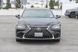 Used 2024 Lexus ES 300h w/ Luxury Package image 2
