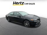 Used 2024 Toyota Camry SE image 2