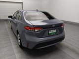 Used 2021 Toyota Corolla LE image 5