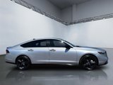 Used 2023 Honda Accord Sport image 3