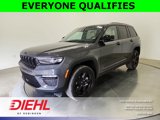 New 2025 Jeep Grand Cherokee Limited w/ Black Appearance Package image 3
