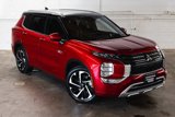 New 2025 Mitsubishi Outlander SEL image 2