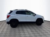 Used 2022 Chevrolet Trax LT w/ Sport Edition image 5