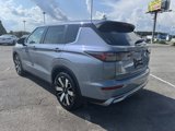 New 2025 Mitsubishi Outlander SE image 5