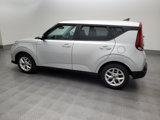 Used 2021 Kia Soul S image 3