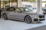 Used 2022 BMW 740i w/ M Sport Package image 4