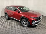 New 2025 Hyundai Tucson SE image 3