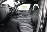 New 2025 Porsche Cayenne Turbo image 5