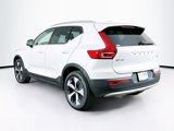 Used 2025 Volvo XC40 B5 Plus image 5