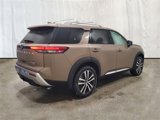 New 2025 Nissan Pathfinder Platinum image 4
