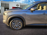 New 2025 Nissan Pathfinder SL w/ SL Premium Package image 2