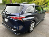 Used 2021 Toyota Sienna XSE w/ XSE Plus Package image 5