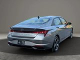 Used 2023 Hyundai Elantra SEL w/ Convenience Package image 4