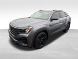 Used 2025 Volkswagen Atlas Cross Sport SEL R-Line image 2