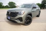 New 2025 Volkswagen Atlas Cross Sport SEL R-Line image 2