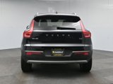 Used 2021 Volvo XC40 T5 Momentum image 4