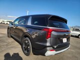 New 2025 Kia Carnival LXS image 6