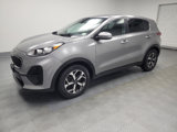 Used 2020 Kia Sportage LX image 2
