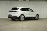 New 2025 Porsche Cayenne image 5
