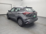 Used 2021 Nissan Kicks SV image 5