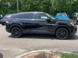 New 2025 Volkswagen Atlas Cross Sport SE image 2