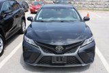 Used 2018 Toyota Camry SE image 2