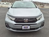 New 2025 Honda Odyssey Touring image 2