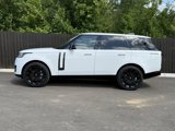 Used 2023 Land Rover Range Rover SE image 2